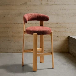 Kave Home Barkruk Met Rugleuning|Barkruk Granite Chenille en naturel essenhout (zithoogte 75cm)