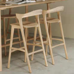 Ethnicraft Barkruk Met Rugleuning|Barkruk Hout|Barstoel Bok Gevernist Eikenhout, kleur (zithoogte 78cm) Naturel