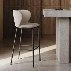 Kave Home Barkruk Met Rugleuning|Barstoel Ciselia Chenille (zithoogte 65cm)