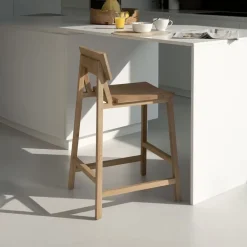 Ethnicraft Barkruk Met Rugleuning|Barkruk Hout|Barstoel N3 Geolied Eikenhout, kleur (zithoogte 65cm) Naturel