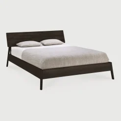 Ethnicraft Bedden & Boxsprings|Bed Air Gevernist Eikenhout, kleur Bruin