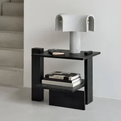 Ethnicraft Zwarte Bijzettafel|Bijzettafel Abstract Gevernist Teakhout, 56 x 52cm, kleur Zwart