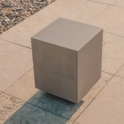 Kave Home Loungetafels & Bijzettafels|Bijzettafel Rustella Cement, 35 x 35cm Grijs