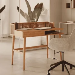 Kave Home Bureaus|Bureau Araxi Hout en rotan, 105 x 62cm Naturel