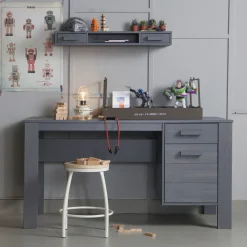 WOOOD Bureaus|Bureau Dennis