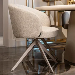 Richmond Interiors Beige Eetkamerstoelen|Draaibare Eetkamerstoelen|Draaibare Eetkamerstoel Olivia Bouclé stof Beige