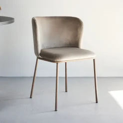 Nohr Beige Eetkamerstoelen|Eetkamerstoelen Zonder Armleuning|Eetkamerstoel Almetra Velvet, kleur Beige