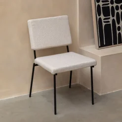 Zuiver Beige Eetkamerstoelen|Eetkamerstoelen Zonder Armleuning|Eetkamerstoel Fellow kleur Off White