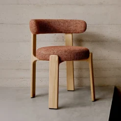 Kave Home Chenille Eetkamerstoelen|Beige Eetkamerstoelen|Eetkamerstoel Granite Chenille en naturel essenhout