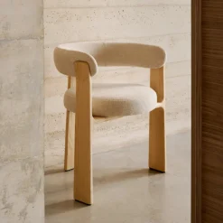 Kave Home Chenille Eetkamerstoelen|Beige Eetkamerstoelen|Eetkamerstoel Granite Chenille en naturel essenhout