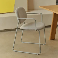 Kave Home Chenille Eetkamerstoelen|Eetkamerstoelen Met Armleuning|Eetkamerstoel Meli Met armleuning, Chenille