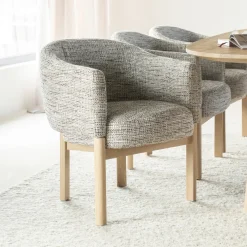 Eleonora Beige Eetkamerstoelen|Eetkamerstoelen Met Armleuning|Eetkamerstoel Micha Geweven stof en eikenhout