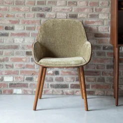 Dutchbone Eetkamerstoelen Met Armleuning|Eetkamerstoel Taylor Essenhout en stof