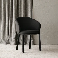 Ethnicraft Eetkamerstoelen Met Armleuning|Eetkamerstoel Unda Eikenhout en stof