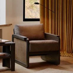 Ethnicraft Fauteuil Stof / Textiel|Fauteuil Panel Gevernist Teakhout, rotan en stof, kleur Grey Linen Donkerbruin