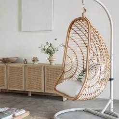Kave Home Loungestoelen|Hangstoel Ekaterina Met standaard, Rotan, kleur /Grijs Naturel