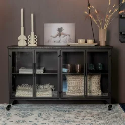 ZILT Dressoirs|Industrieel Dressoir Bony Op wieltjes, Metaaal en glas, 120cm, kleur zwart