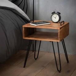 LifestyleFurn Nachtkastjes|Nachtkastjes|Industrieel Nachtkastje Jackie Acacia met open vak Massief acacia naturel