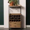 ZILT Wijnkasten & Wijnrekken|Industrieel Wijnkastje Joba Dennenhout, 112 x 56cm