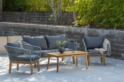 Nohr Loungesets|Loungeset Chandni Acaciahout, Met bank, tafel en 2 stoelen, kleur Grijs