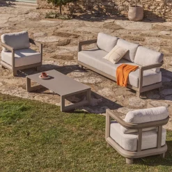 Kave Home Loungesets|Loungeset Nerano Met 3-zitsbank, 2 fauteuils en salontafel