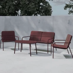 Nohr Loungesets|Loungeset Shayn Met bank, 2 stoelen en tafel, kleur Burgundy