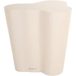 Richmond Interiors Loungetafels & Bijzettafels|Organische Bijzettafel Urban Bloom 46 x 39cm