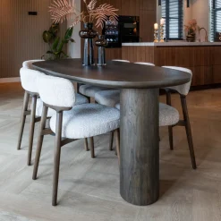 Richmond Interiors Organische Eettafel|Organische Eettafel Ellington Hout, 230 x 100cm Bruin