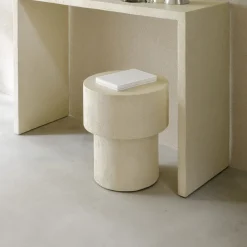 Ethnicraft Ronde Bijzettafel|Ronde Bijzettafel Elements Microcement, 41cm, kleur Off White