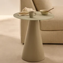 Kave Home Zwarte Bijzettafel|Ronde Bijzettafel|Ronde Bijzettafel Wilshire Gehard glas, 50cm