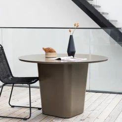 Nohr Eettafels Voor In Je Tuin|Ronde Tuintafel Jyoti 120cm, kleur Bruin