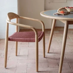 Kave Home Beige Eetkamerstoelen|Eetkamerstoelen Met Armleuning|Tuin / Eetkamerstoel Nina Eucalyptushout