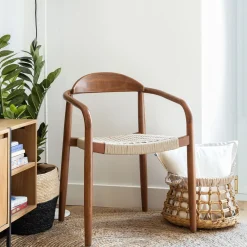 Kave Home Beige Eetkamerstoelen|Eetkamerstoelen Met Armleuning|Tuin / Eetkamerstoel Nina Eucalyptushout