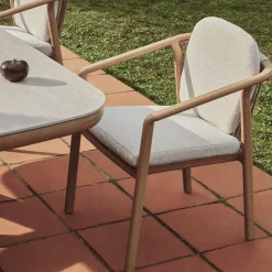 Kave Home Terrasstoelen|Tuinstoel Sirte kleur Ecru/Houtlook