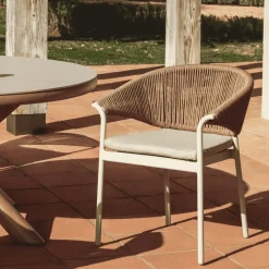 Kave Home Terrasstoelen|Tuinstoel Zuara kleur Ecru/Bruin Beige