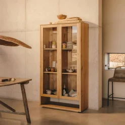 Kave Home Buffetkasten & Vitrinekasten|Vitrinekast Alguema Eiken en glas, 185 x 100cm
