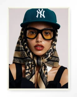 Urban Cotton Wandkleden|Wandkleed Cool Girl in maat en frame naar keuze