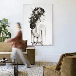 Urban Cotton Wandkleden|Wandkleed Lady With Blossom in maat en frame naar keuze