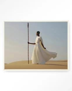 Urban Cotton Wandkleden|Wandkleed Warrior In White in maat en frame naar keuze